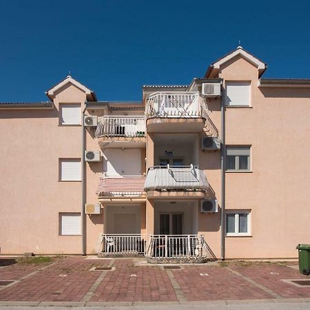 Vodice-Srima Apartment Ngoại thất bức ảnh