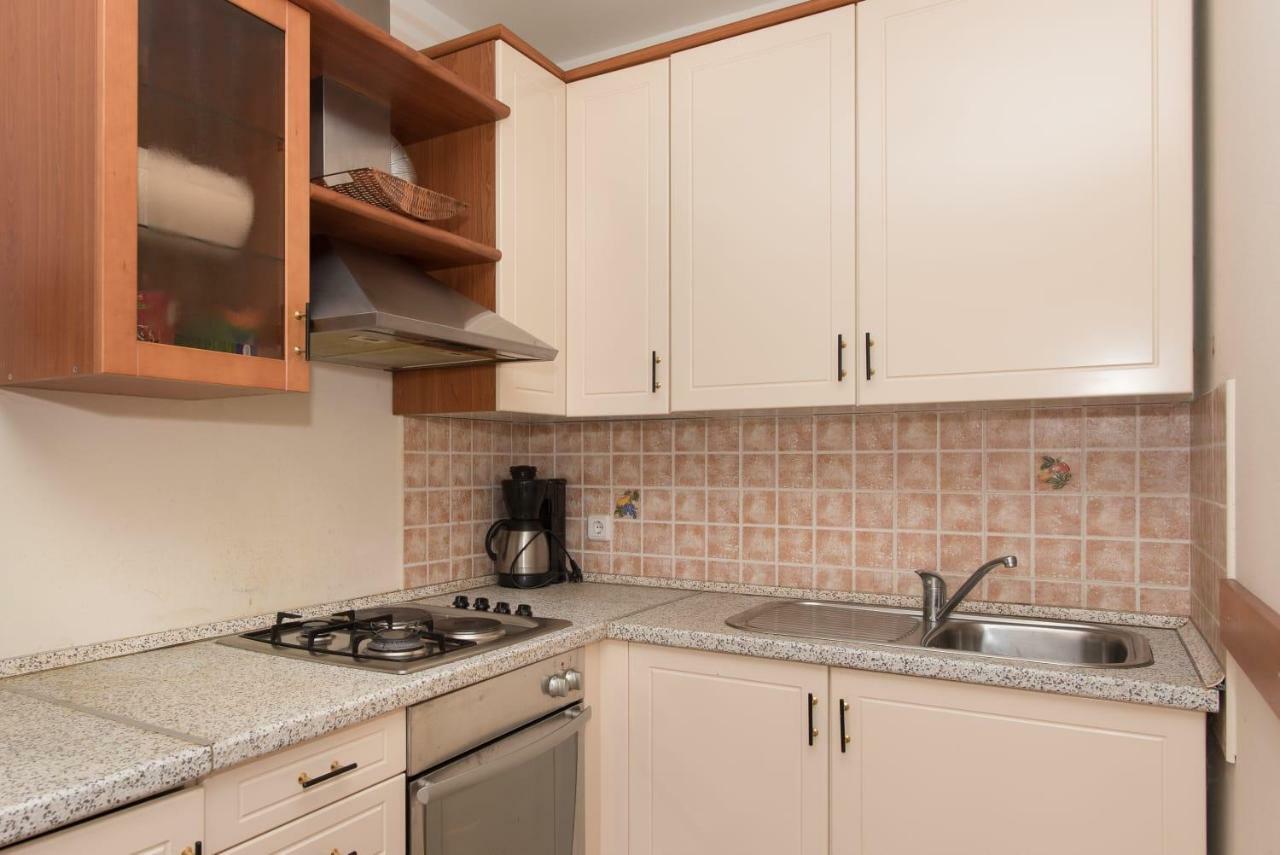 Vodice-Srima Apartment Ngoại thất bức ảnh