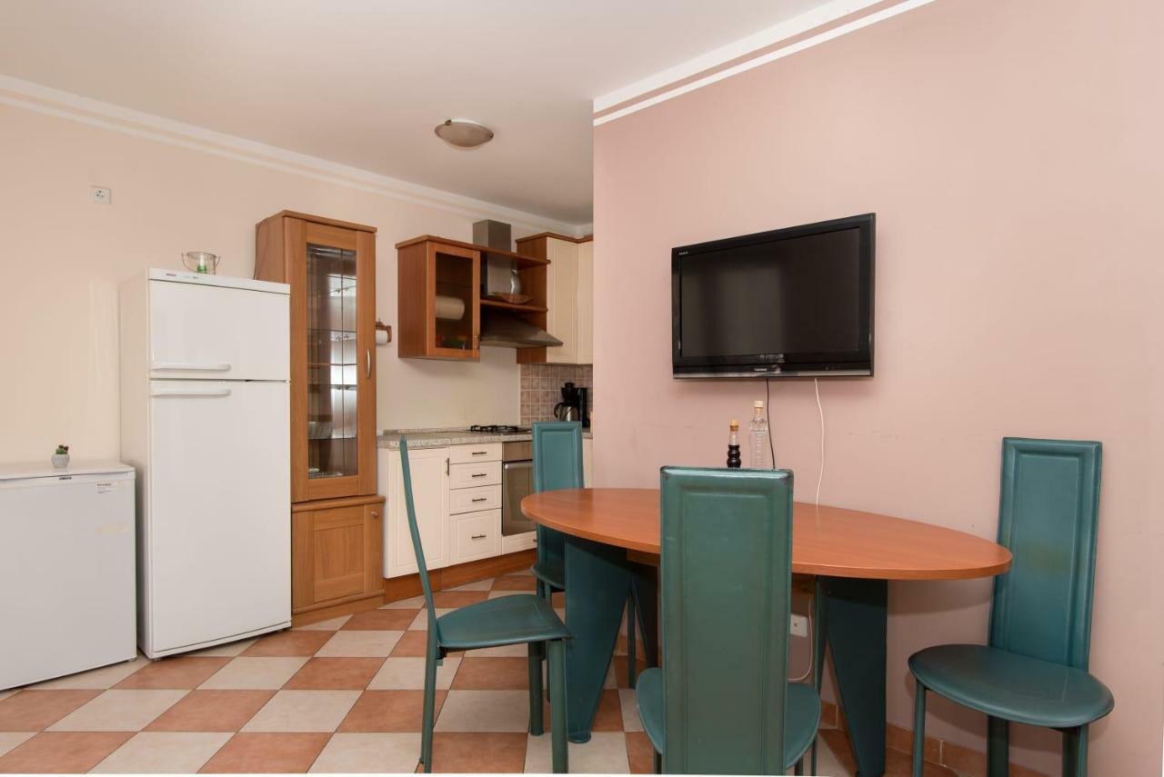 Vodice-Srima Apartment Ngoại thất bức ảnh