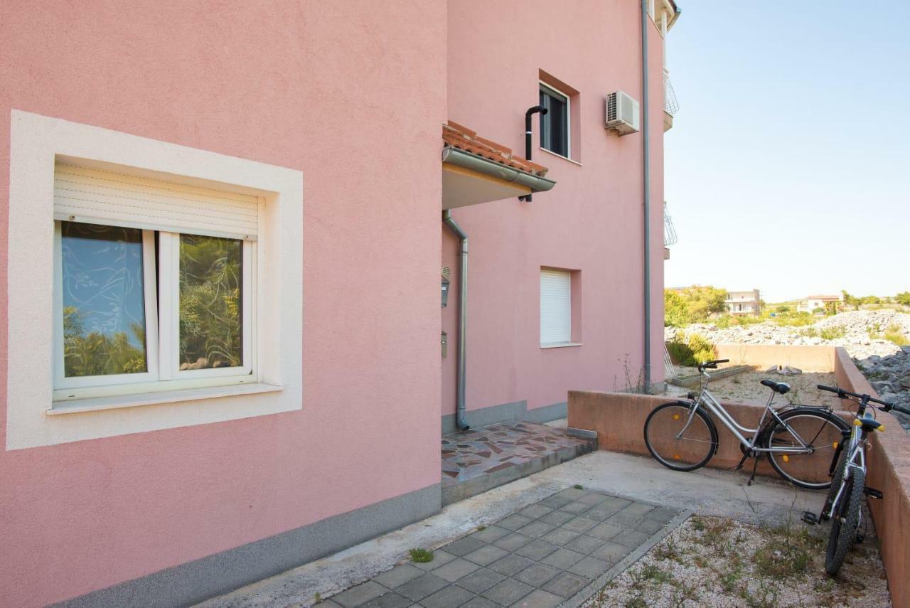 Vodice-Srima Apartment Ngoại thất bức ảnh